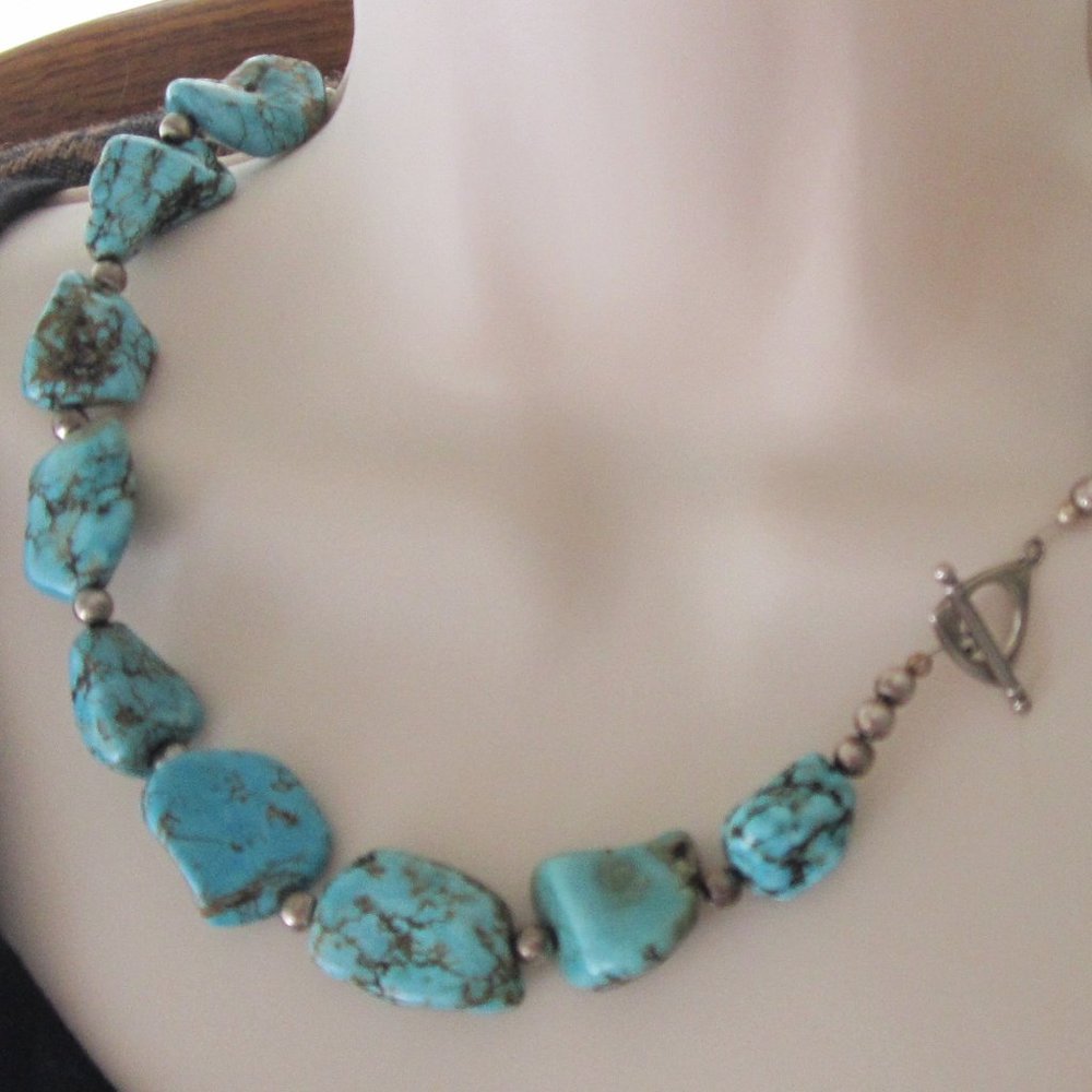 Bold Chunky Necklace - Turquoise ?
